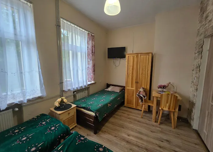 Tatromaniac Ii Centrum Bed & Breakfast 3*